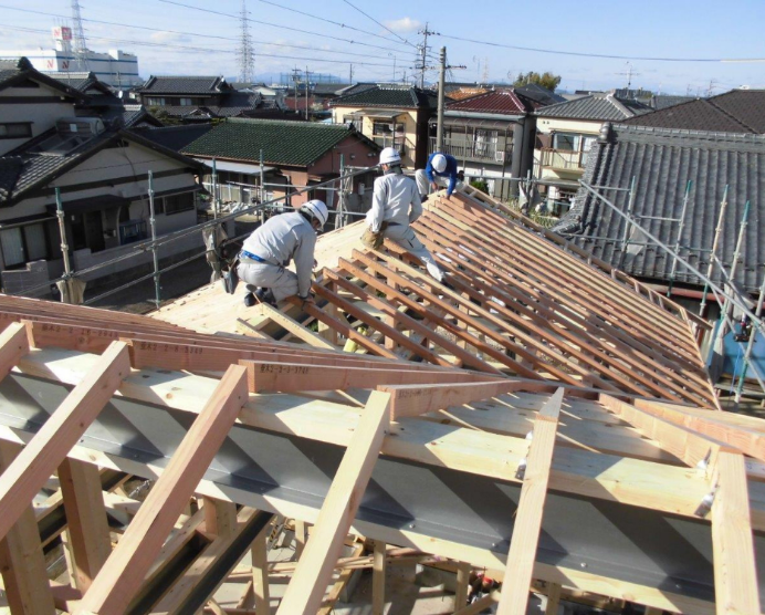 工事現場　施工中　写真